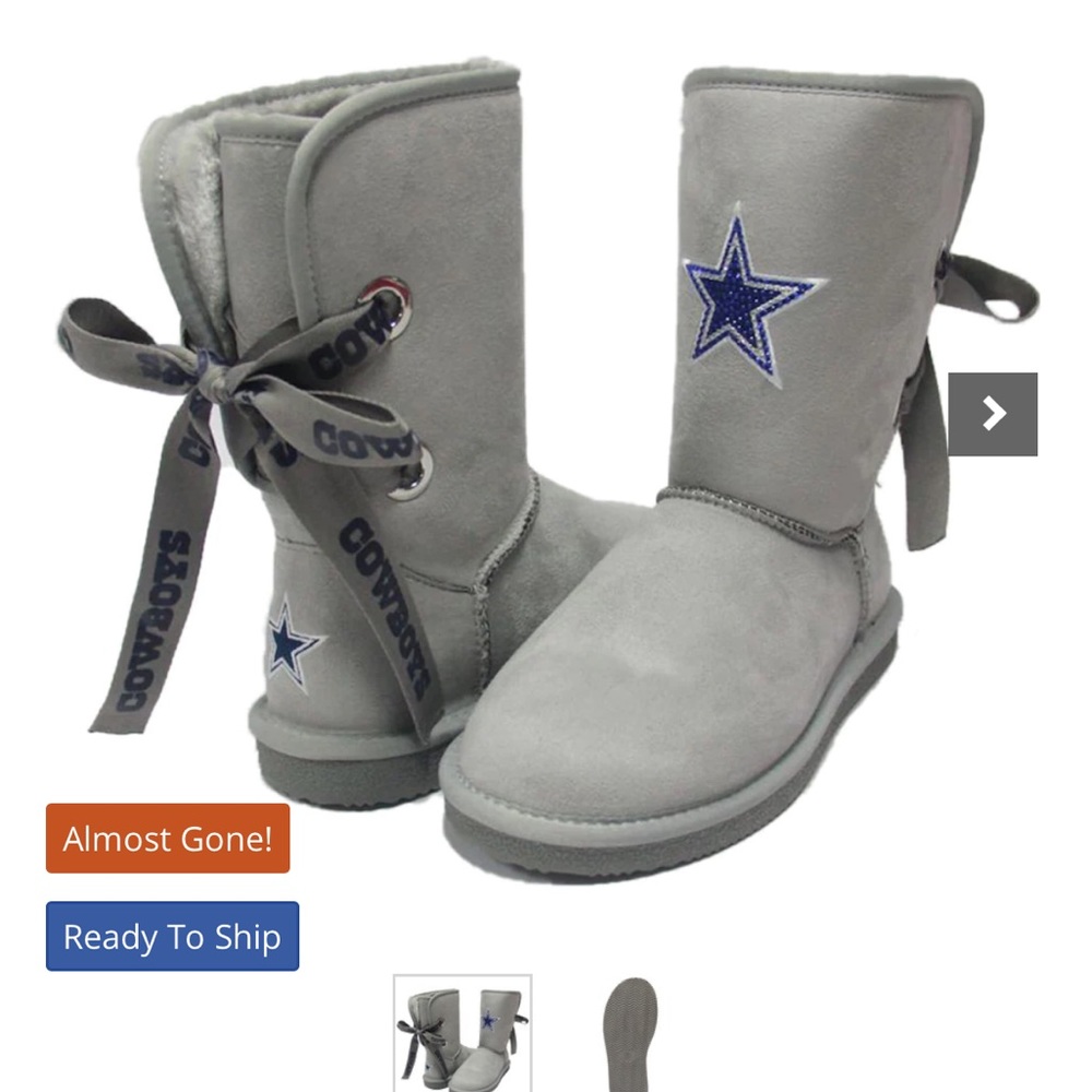 Dallas cowboys snow boots size 8 brand new never been worn